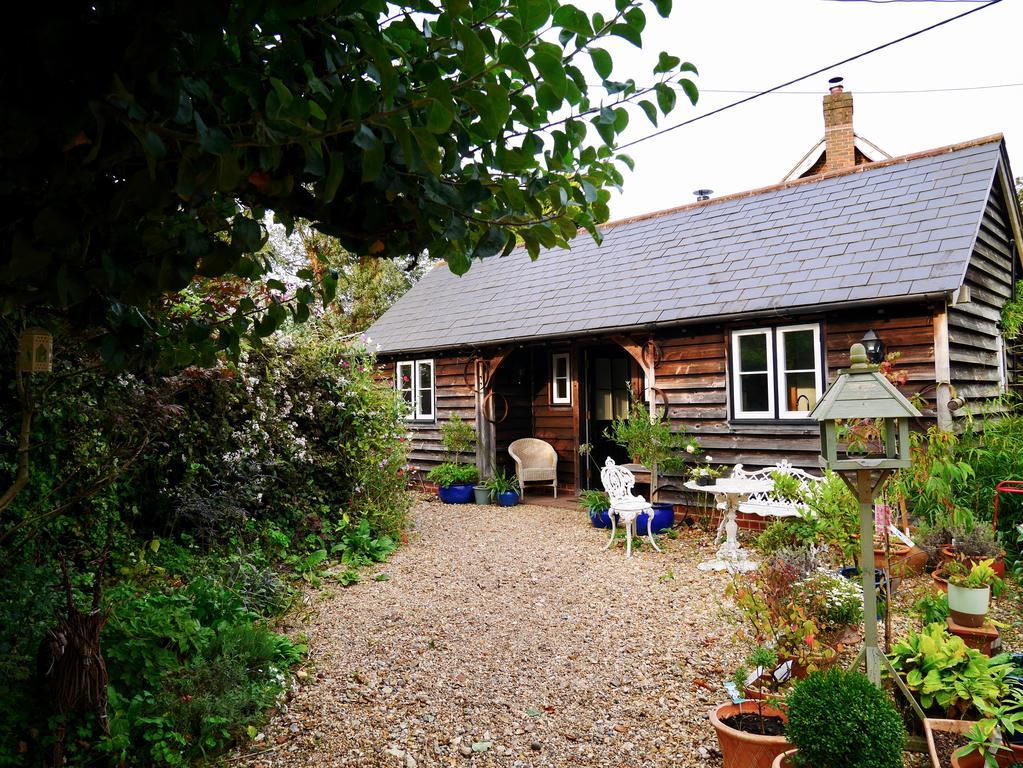 Wayside Cottage ボーリュー エクステリア 写真