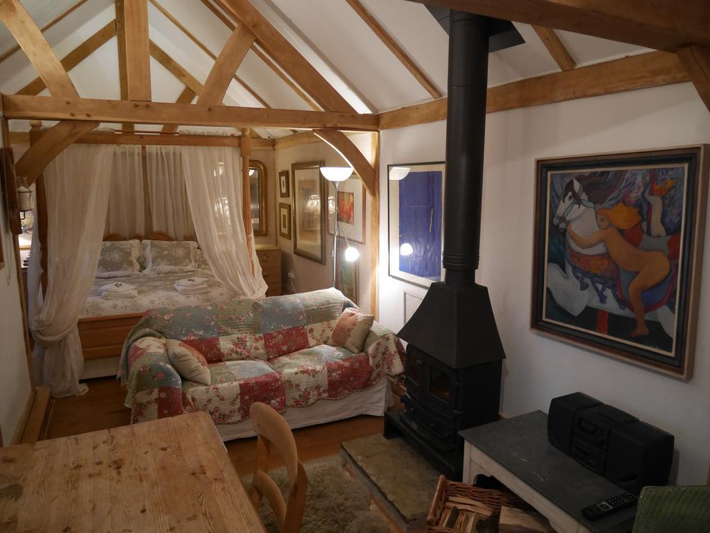 Wayside Cottage ボーリュー エクステリア 写真