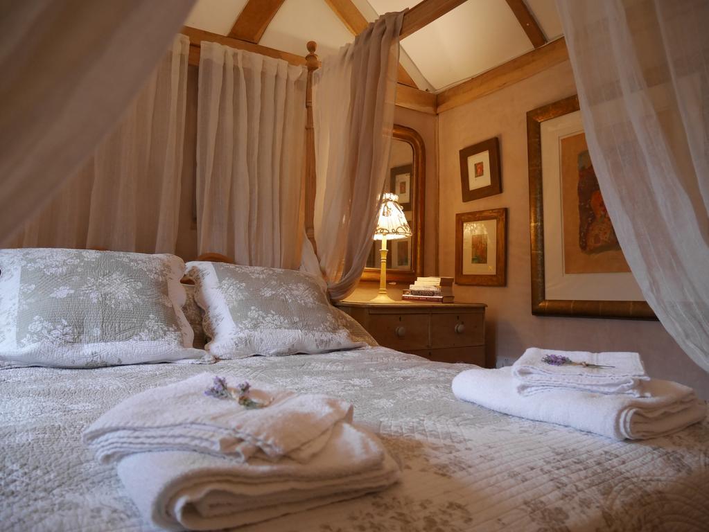 Wayside Cottage ボーリュー エクステリア 写真